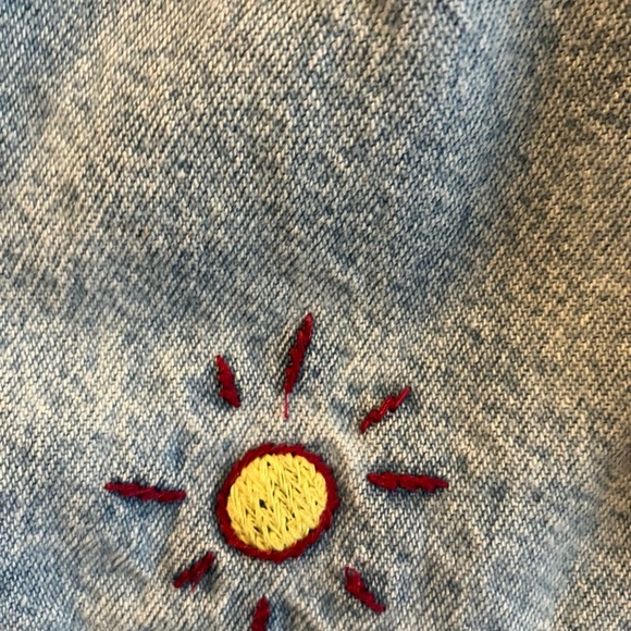 2/$30 Baby Gap Embroidered Faded Jean Dress Buttons Sun Boat Fish XL 18-24M - Picture 6 of 9